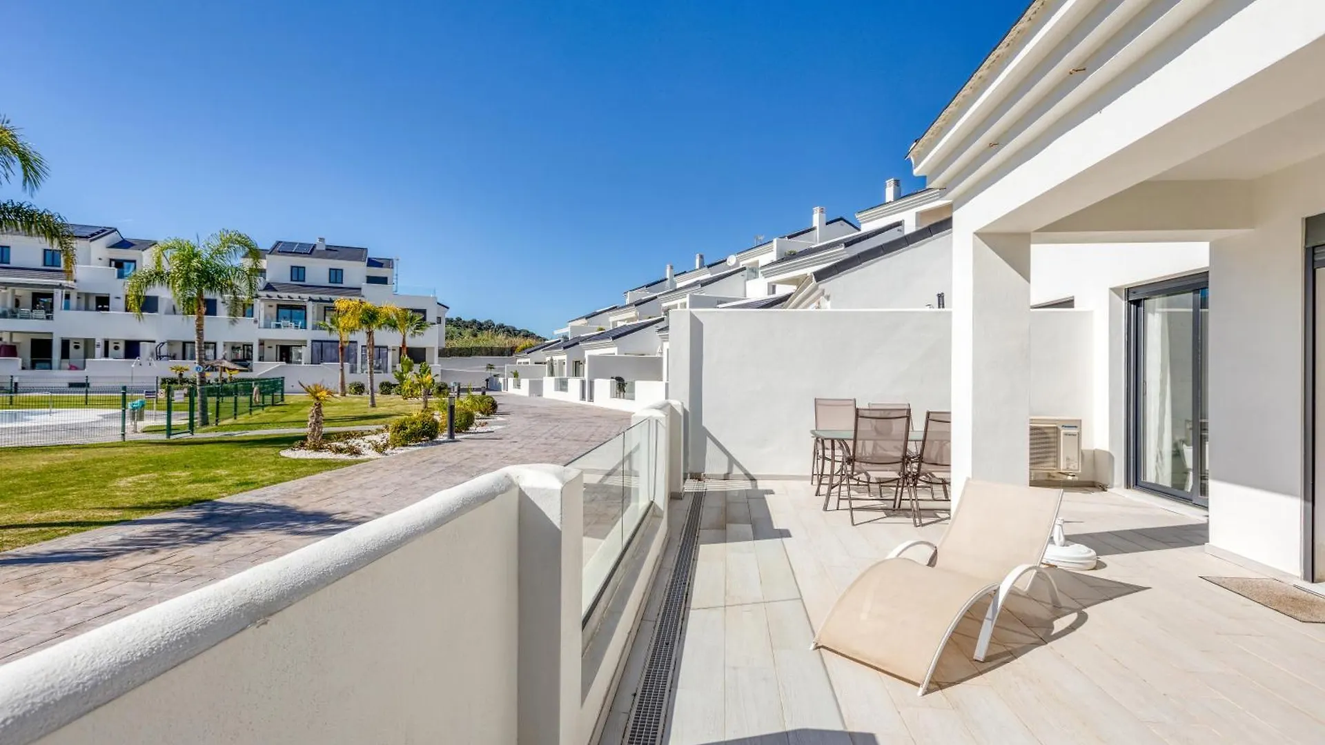 Hanami Arroyo Beach Garden Apartment Estepona 0*,  Spain